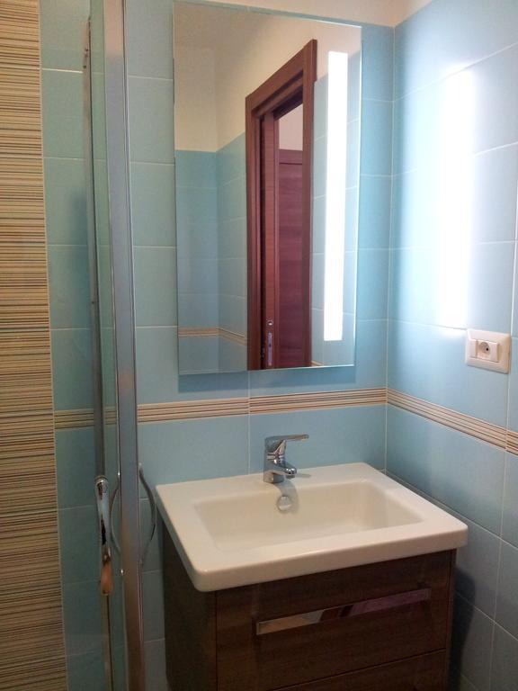 Trastevere Chic Rome Room photo
